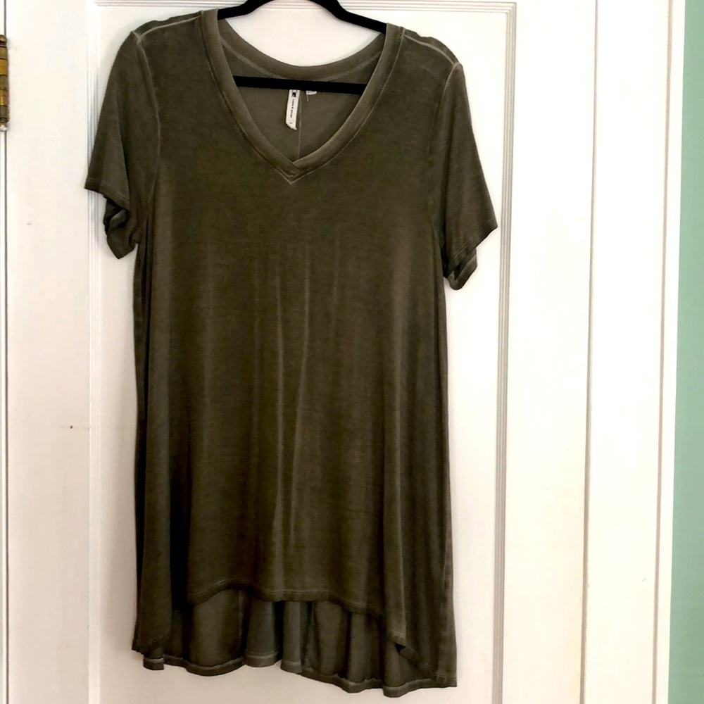 Cable & Gauge Green Tunic Tee